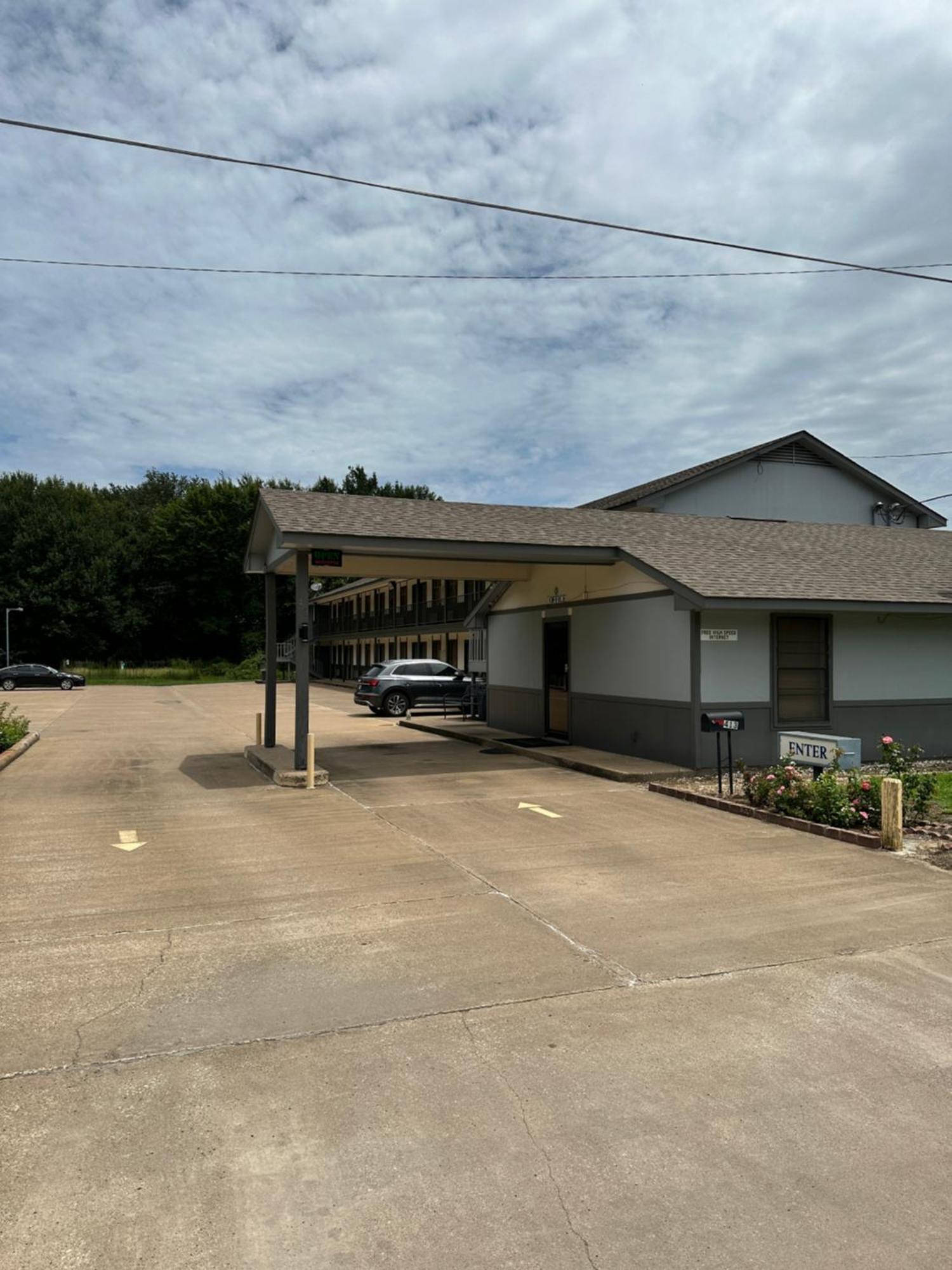 Regency Inn Jewett Exterior foto